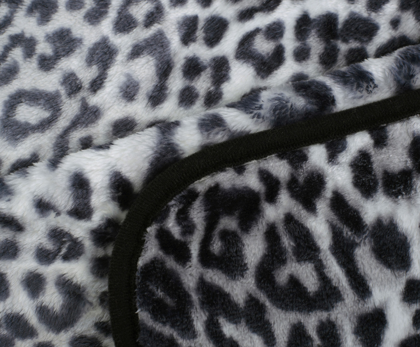 Blanket Cashmere Feeling 150x200 Snow Leopard silver
